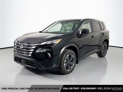 New 2025 Nissan Rogue SV w/ SV Premium Package