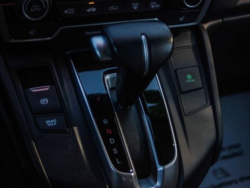 Used 2018 Honda CR-V Touring image 18