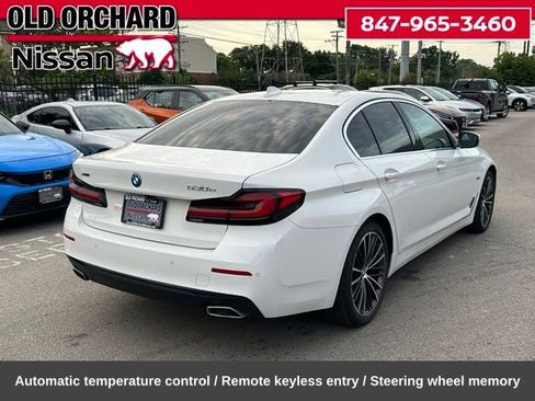 Used 2022 BMW 530e xDrive AWD/4WD image 7