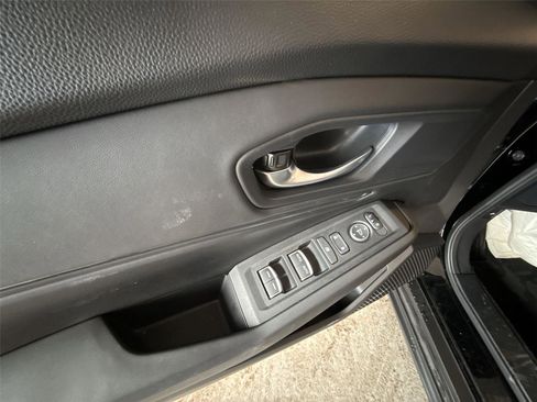 Used 2025 Honda Accord SE image 15