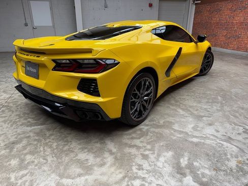 Used 2025 Chevrolet Corvette Stingray Coupe image 5