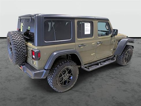 Used 2025 Jeep Wrangler Unlimited Sport AWD/4WD image 4