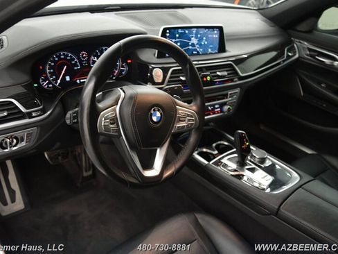 Used 2019 BMW 740i w/ M Sport Package image 13