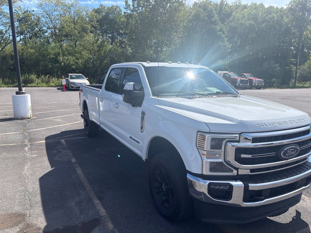 Used 2022 Ford F350 Lariat w/ Lariat Ultimate Package AWD/4WD image 3