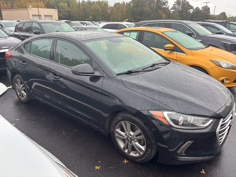 Used 2017 Hyundai Elantra Value Edition w/ Cargo Package FWD image 5