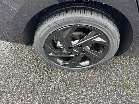 New 2026 Hyundai Elantra SEL Sport image 17