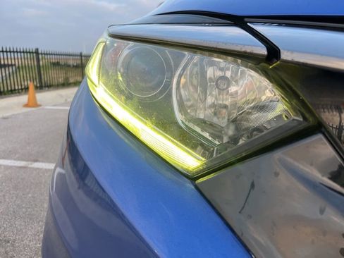 Used 2021 Honda HR-V Sport image 14