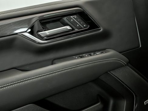 New 2026 GMC Yukon XL Elevation w/ Elevation Premium Package image 5