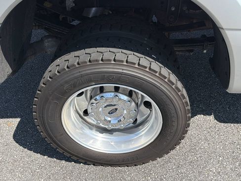 Used 2024 Ford F450 Lariat w/ Snow Plow/Camper Package AWD/4WD image 17