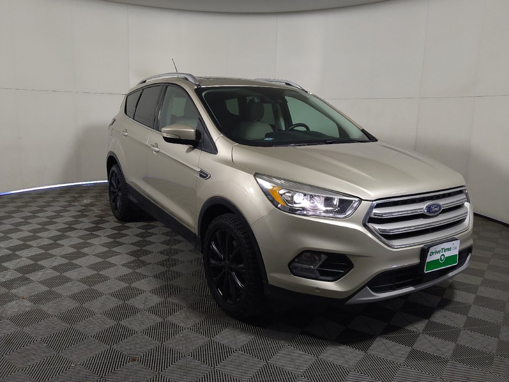 Used 2018 Ford Escape Titanium w/ Ford Safe & Smart Package AWD/4WD image 13