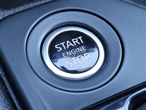 Used 2024 Nissan Sentra S image 16