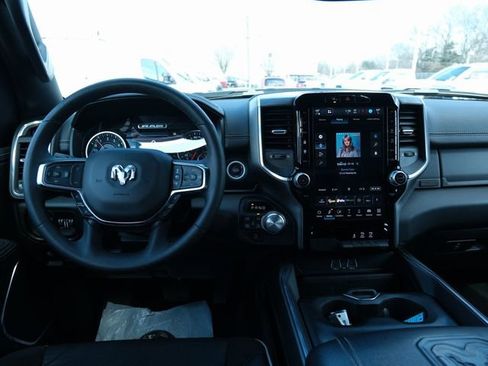 Used 2025 RAM 1500 Laramie w/ Sport Appearance Package AWD/4WD image 27