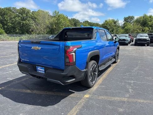 New 2026 Chevrolet Silverado EV LT AWD/4WD image 6