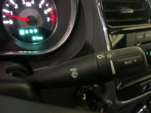 Used 2013 Chrysler 200 Touring w/ Cold Weather Group FWD image 14