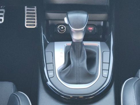 Used 2024 Kia Forte GT-Line image 14