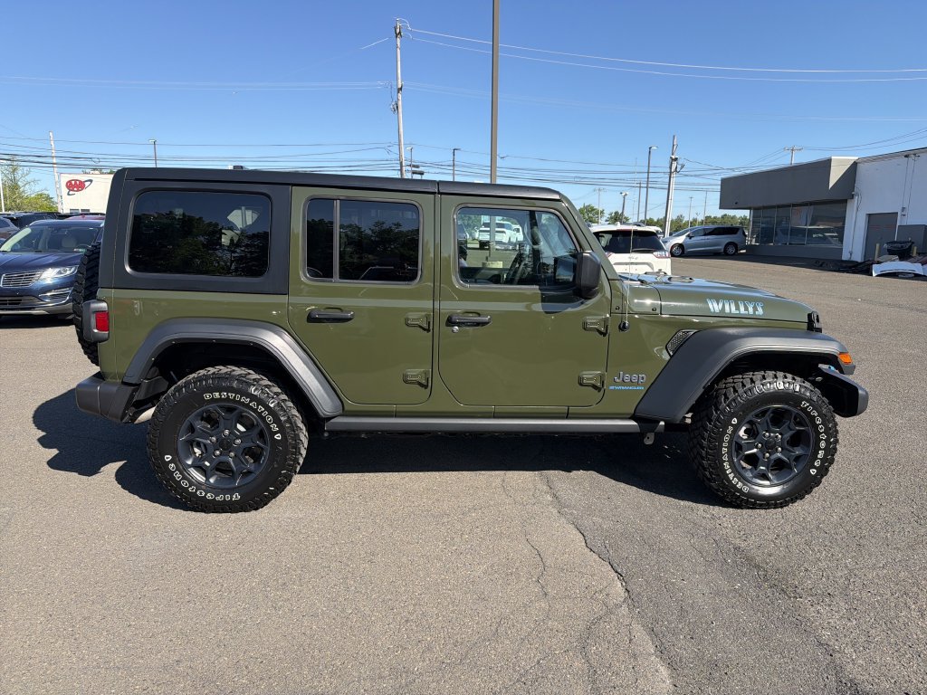 Used 2023 Jeep Wrangler Unlimited w/ Cold Weather Group AWD/4WD image 7