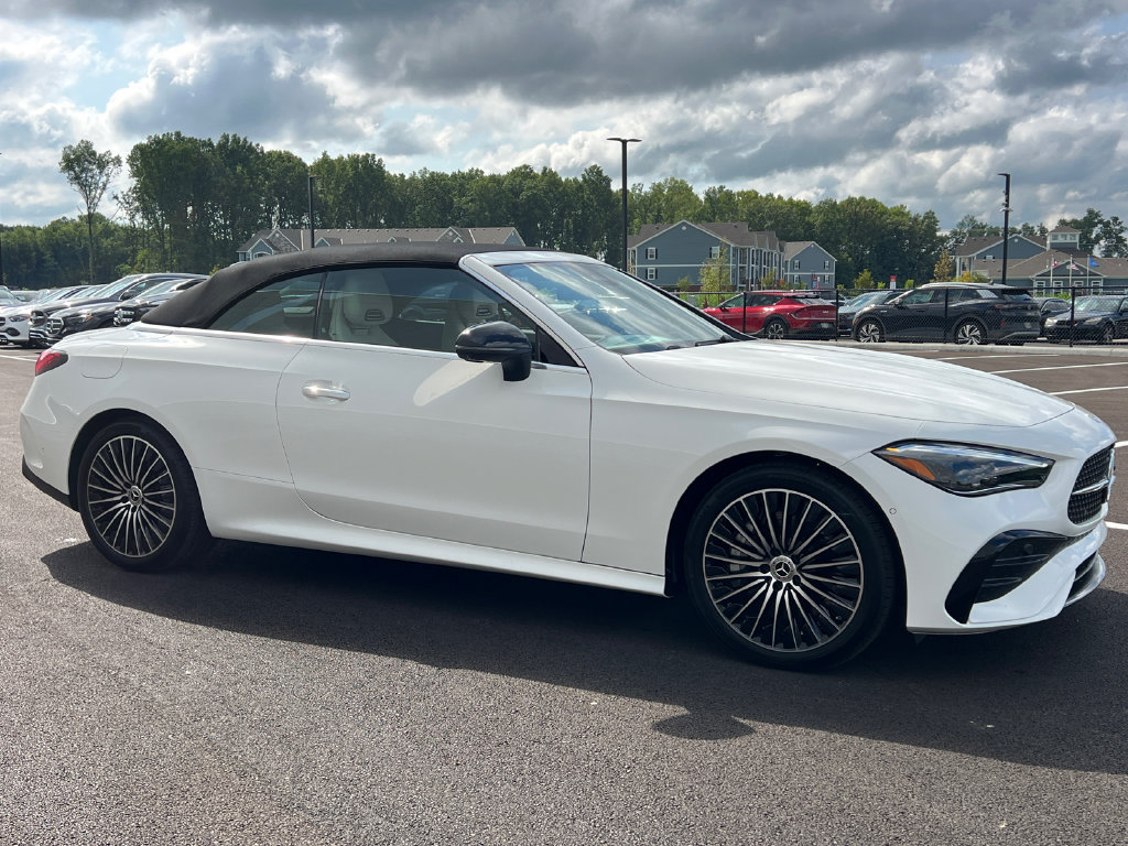 New 2026 Mercedes-Benz CLE 450 4MATIC Cabriolet image 4