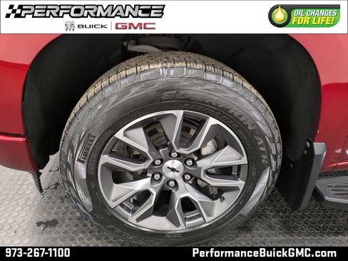 Used 2024 Chevrolet Silverado 1500 RST AWD/4WD image 7
