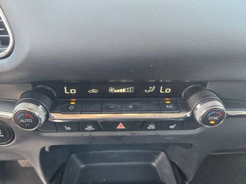 Certified 2023 MAZDA CX-30 AWD 2.5 S w/ Premium Package image 17