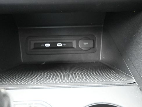 Used 2022 Volkswagen Atlas SE AWD/4WD image 28