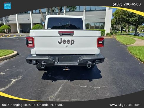 Used 2021 Jeep Gladiator Rubicon w/ LED Lighting Group AWD/4WD image 4