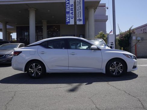 Used 2021 Nissan Sentra SV w/ Trunk Package FWD image 3