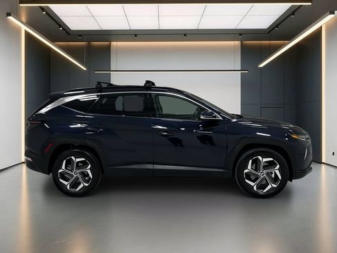 Certified 2024 Hyundai Tucson Limited AWD/4WD image 8