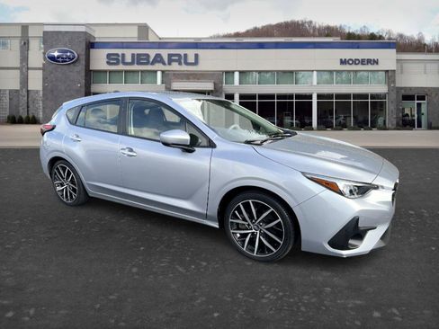 Used 2024 Subaru Impreza 2.0i Sport w/ Popular Package #1 AWD/4WD image 3