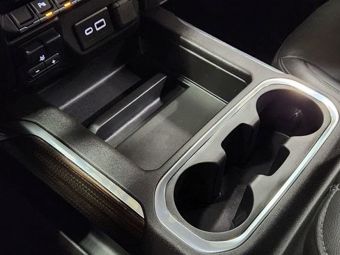 Used 2020 Chevrolet Silverado 1500 LT Trail Boss image 42