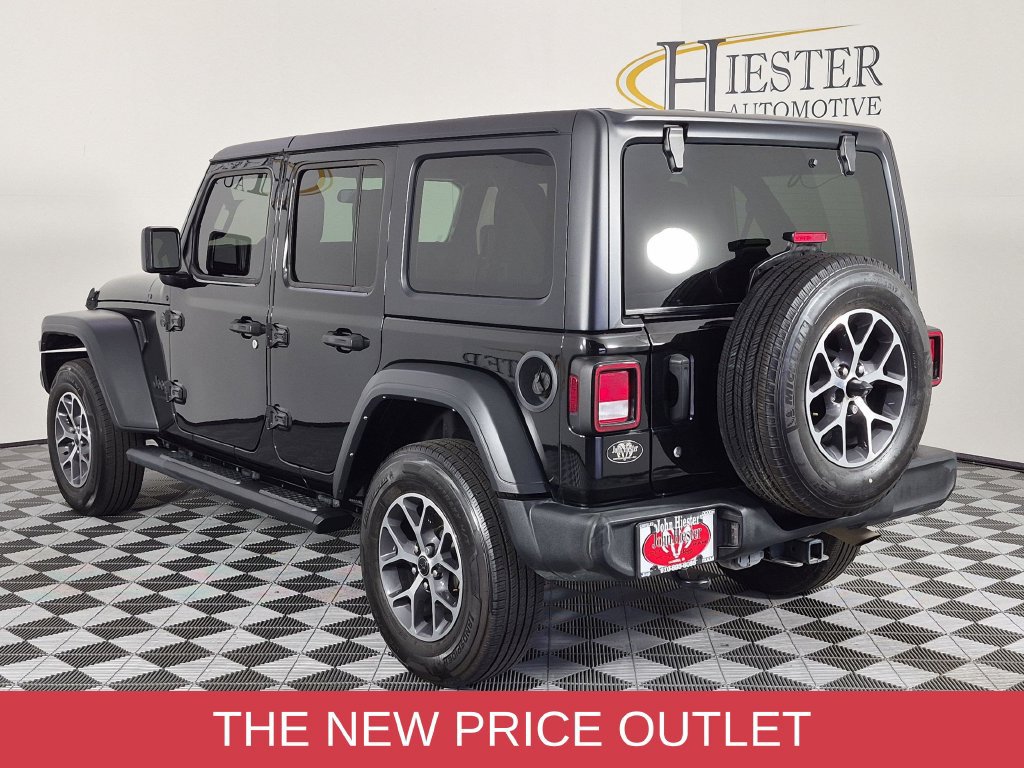 Used 2023 Jeep Wrangler Unlimited Sport AWD/4WD image 6