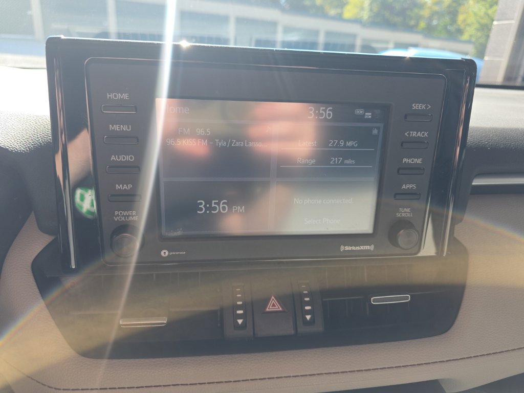Certified 2022 Toyota RAV4 XLE Premium AWD/4WD image 26