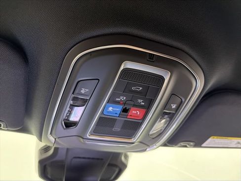 New 2026 Jeep Cherokee Limited AWD/4WD image 25