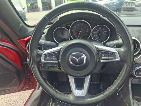Used 2016 MAZDA MX-5 Miata Grand Touring RWD image 19