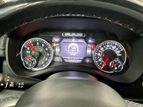 Used 2023 RAM 1500 Laramie AWD/4WD image 25