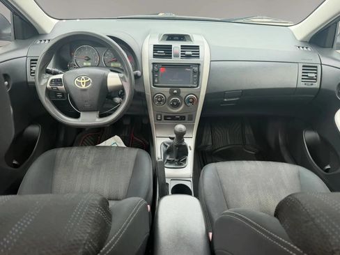 Used 2013 Toyota Corolla S w/ Premium Pkg FWD image 29