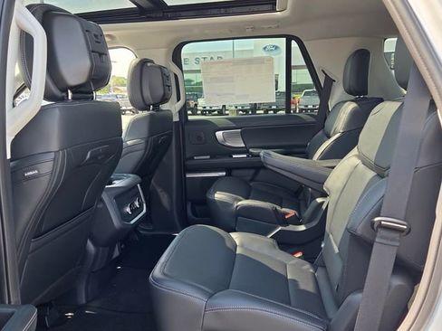 New 2026 Ford Expedition Platinum w/ Driver's Package AWD/4WD image 12