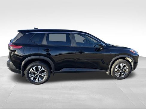 Used 2023 Nissan Rogue SV image 6