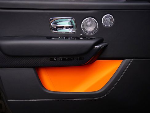 New 2026 Rolls-Royce Cullinan Black Badge AWD/4WD image 11