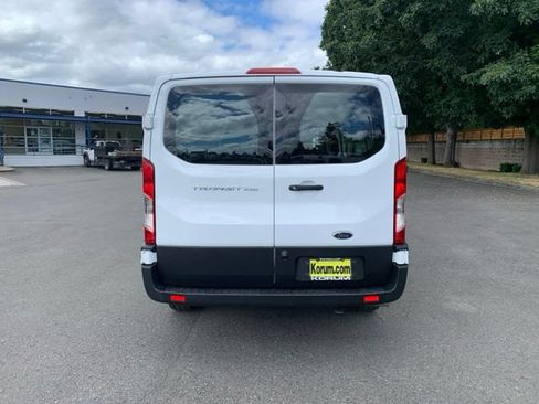 Used 2025 Ford Transit 250 Low Roof w/ Exterior Upgrade Package RWD image 4
