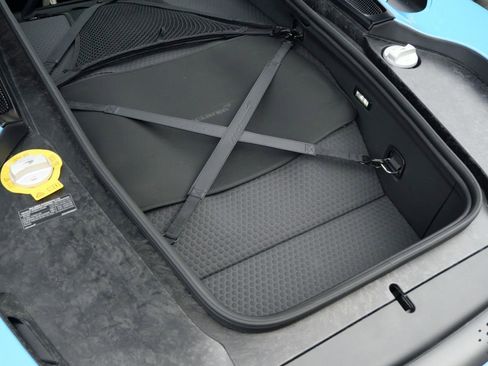 Used 2023 McLaren GT image 17