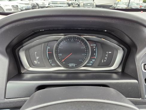 Used 2015 Volvo XC60 T5 AWD/4WD image 29