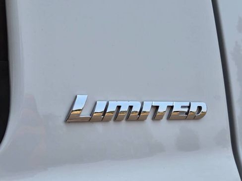 Used 2018 Toyota Tundra Limited AWD/4WD image 21