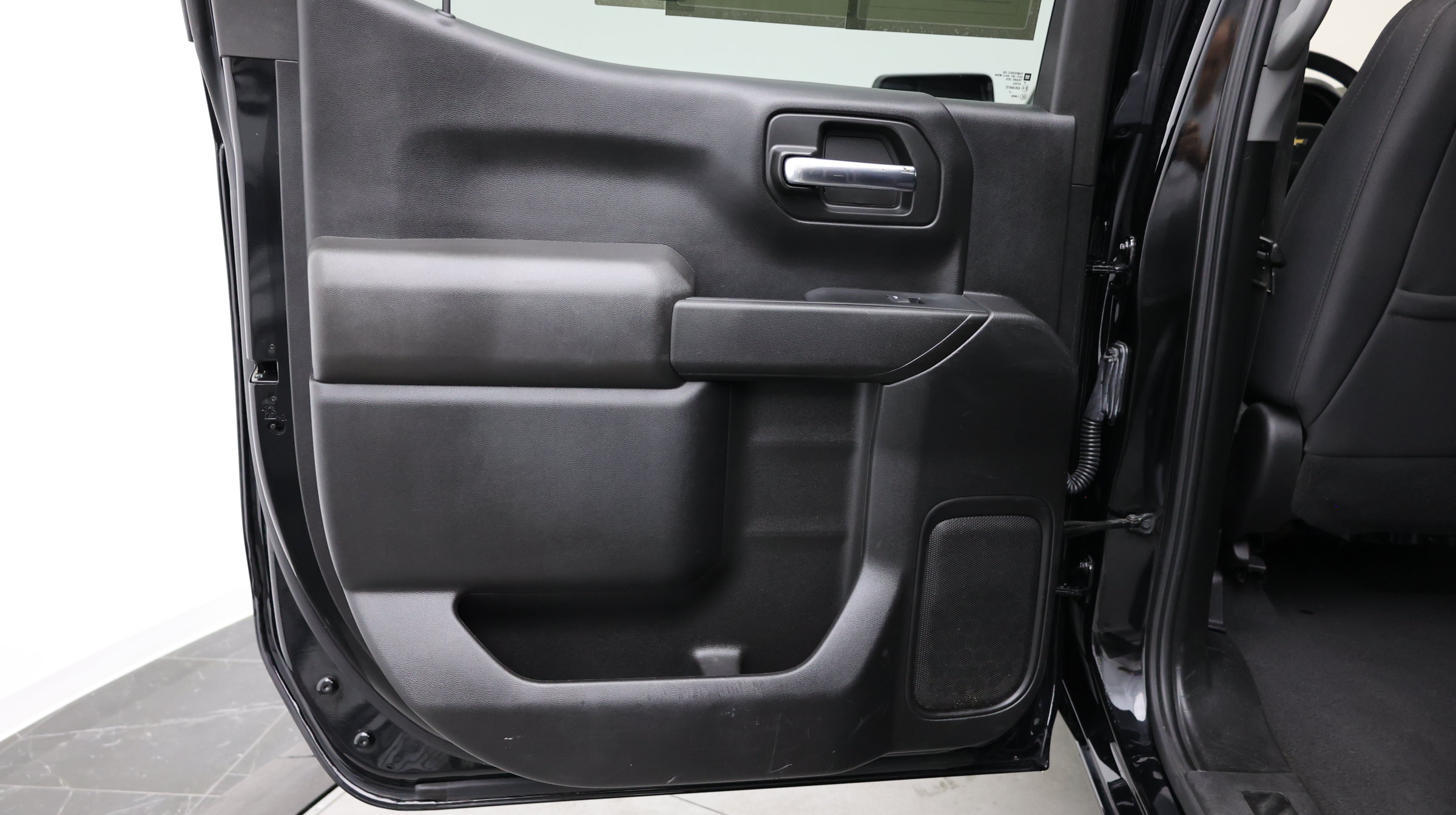 Used 2023 Chevrolet Silverado 1500 Custom AWD/4WD image 34
