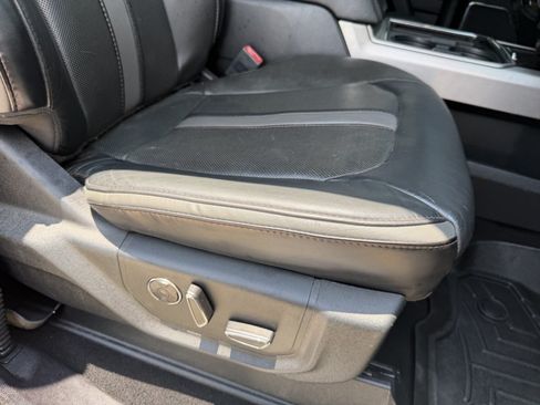 Used 2019 Ford F450 Platinum w/ Platinum Ultimate Package AWD/4WD image 21