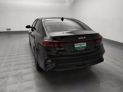 Used 2024 Kia Forte GT-Line w/ GT-Line Premium Package FWD image 6