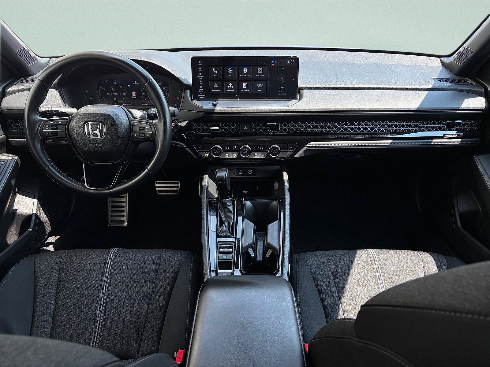 Certified 2025 Honda Accord Sport image 25