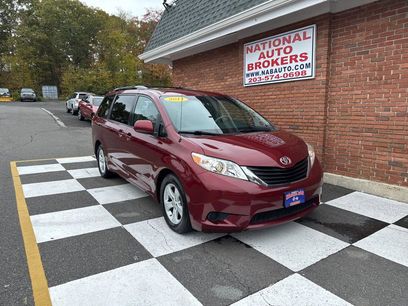 Used 2011 Toyota Sienna LE