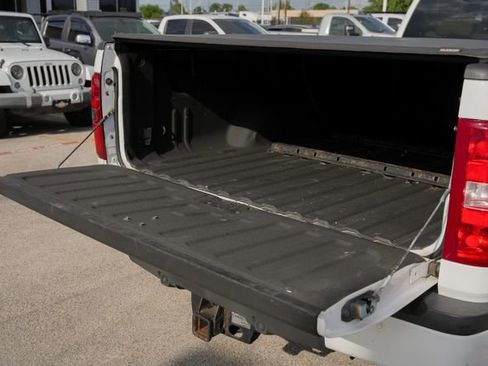 Used 2013 GMC Sierra 3500 Denali AWD/4WD image 11
