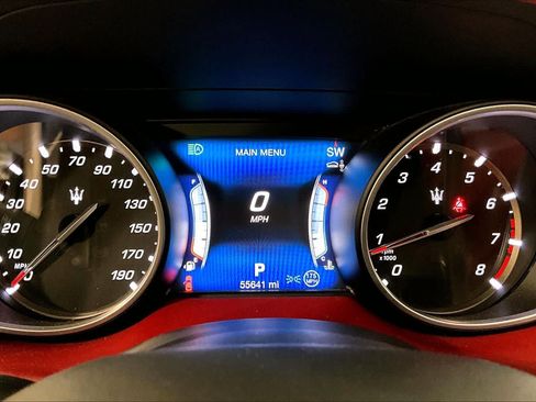 Used 2017 Maserati Levante S AWD/4WD image 26