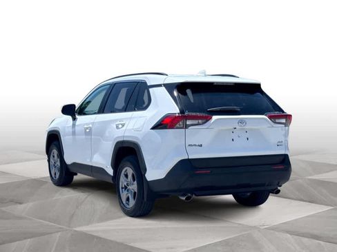 Used 2025 Toyota RAV4 XLE w/ Convenience Package AWD/4WD image 5